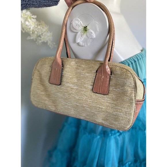 Vintage Tommy Hilfiger Tan Pink Bagette Handbag Purse Faux Alligator Print 11X7 - Picture 2 of 16